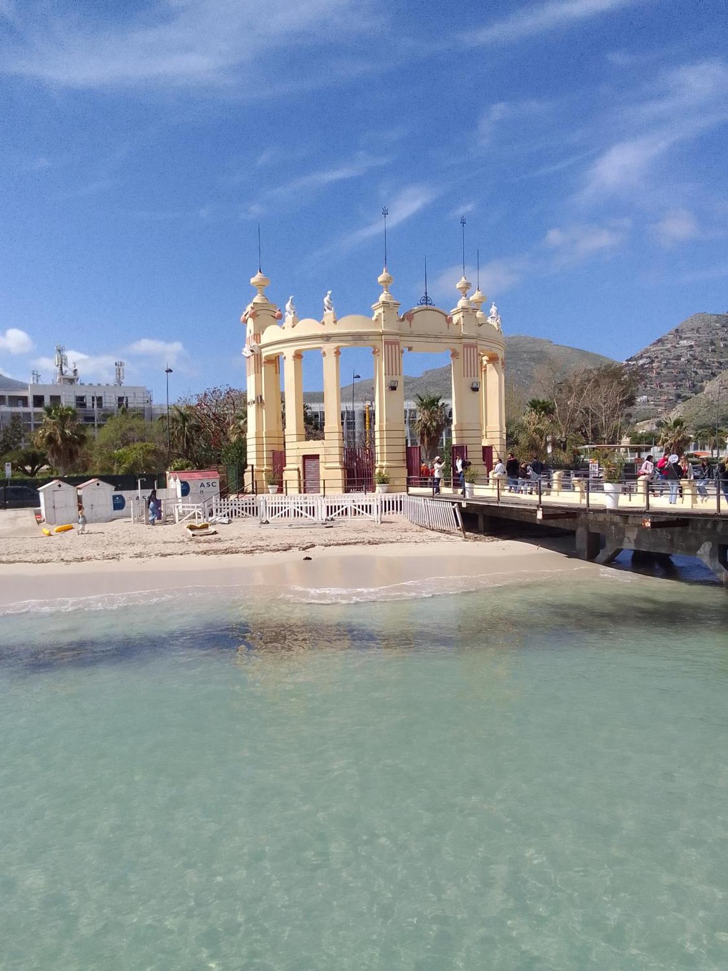 La Casetta Di Rosario Mondello Palermo Exterior photo